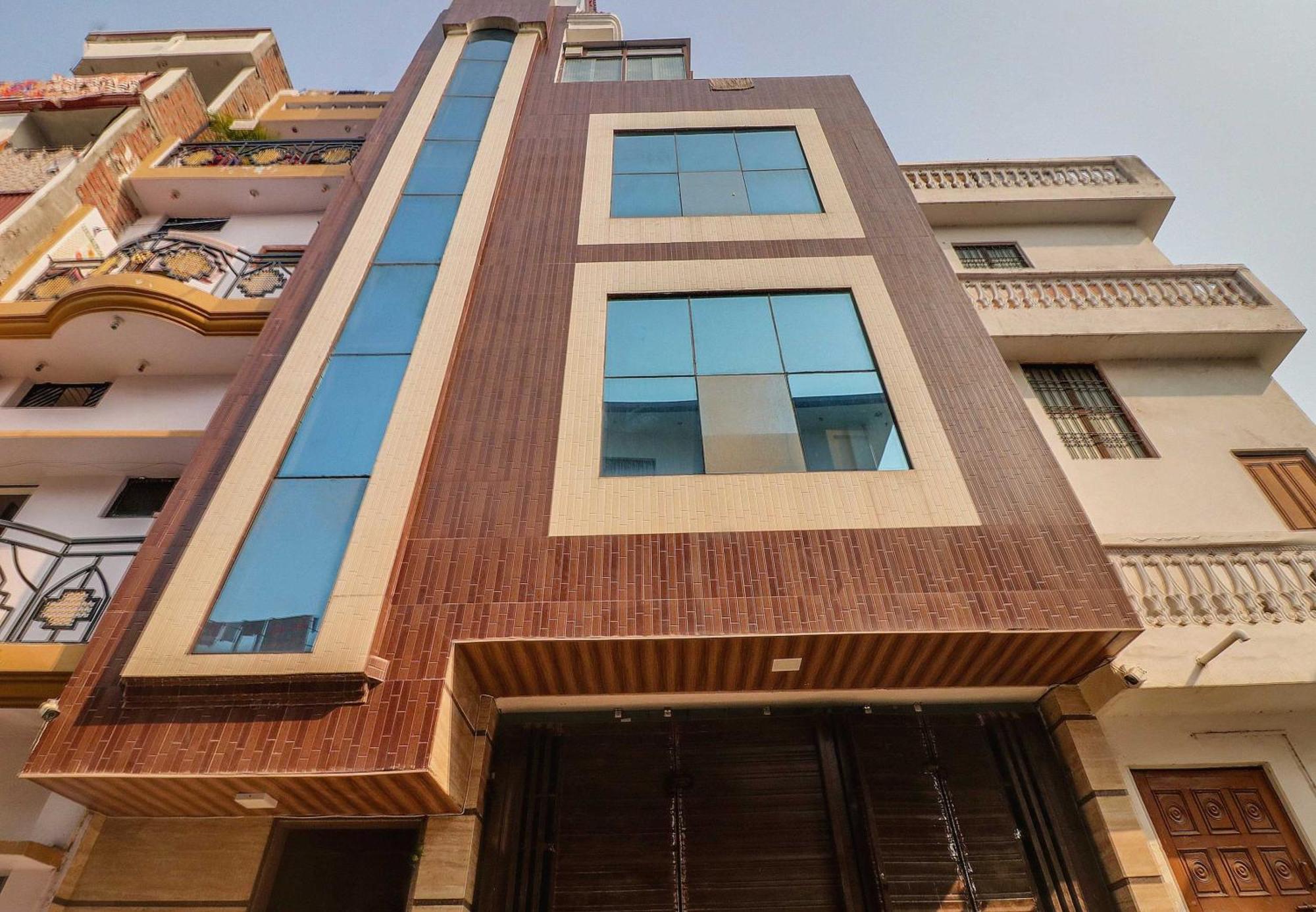 Hotel O Rodstar Chinhat Екстериор снимка